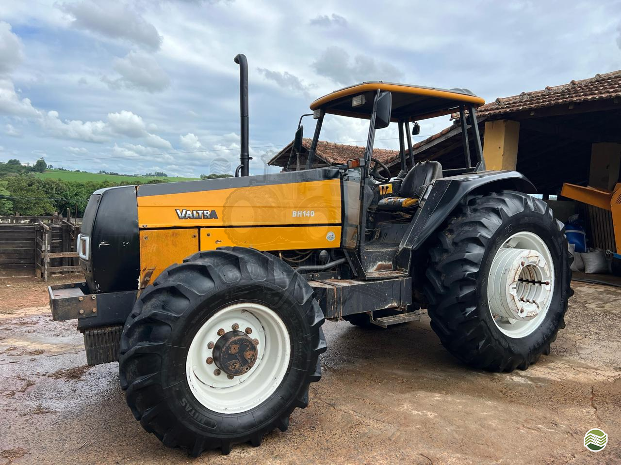 TRATOR VALTRA VALTRA BH 140 Tração 4x4 Consulting Agro ITUVERAVA SÃO PAULO SP